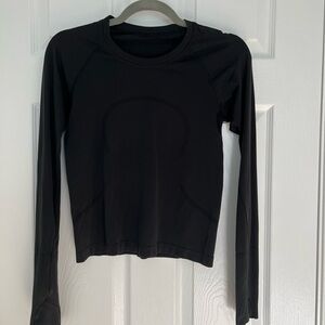 lululemon athletica Black & Teal Long Sleeve Tees